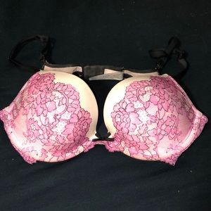 Victoria’s Secret push up bra